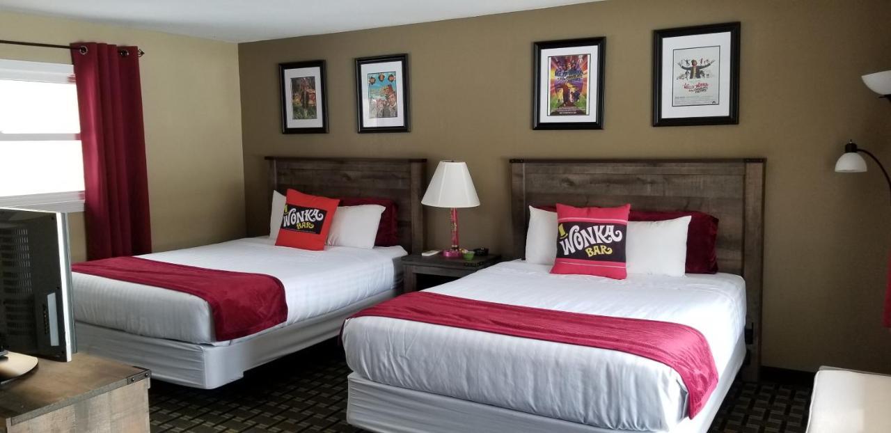Middlebury Sweets Motel Екстериор снимка
