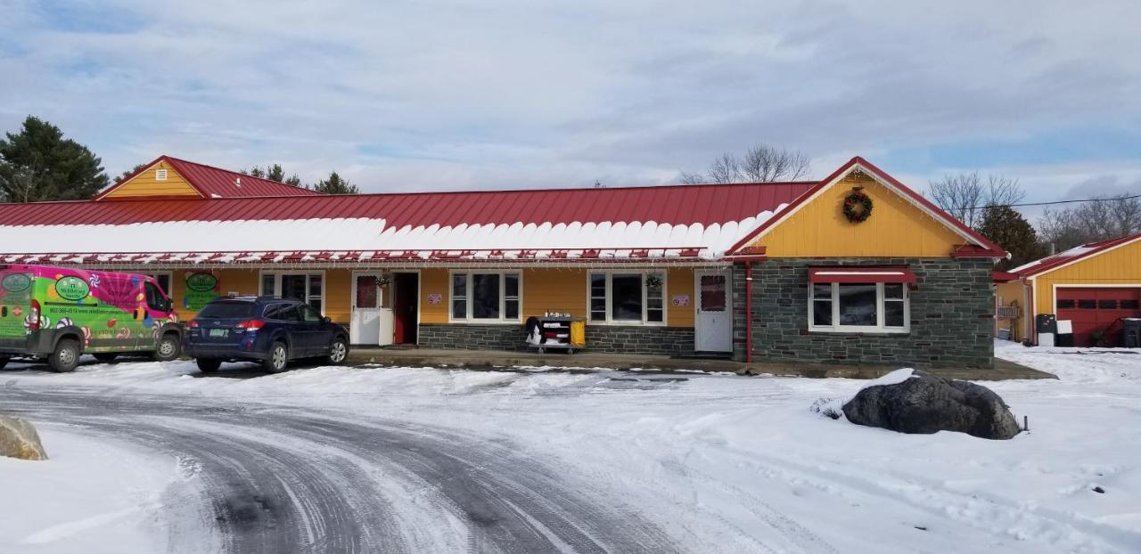 Middlebury Sweets Motel Екстериор снимка
